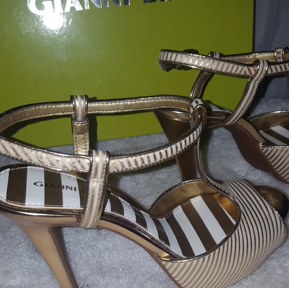 Shoes - Picture 3 of 3